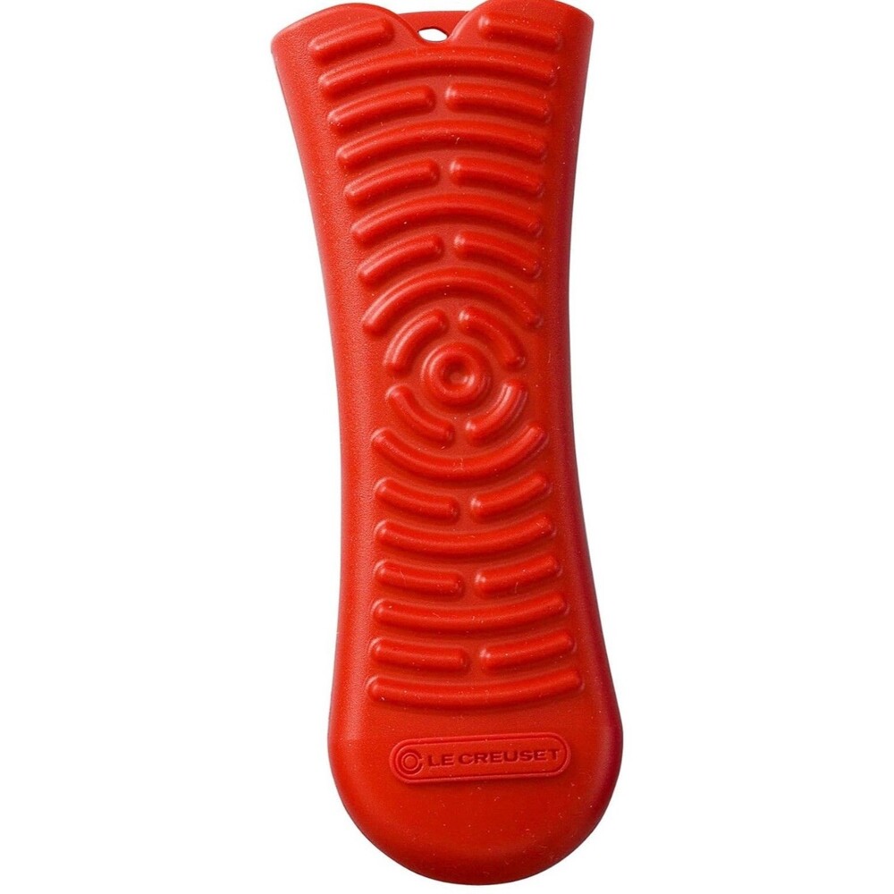 NWT Le Creuset Silicone Cool Tool Handle Sleeve Comfortable Grip CHERRY